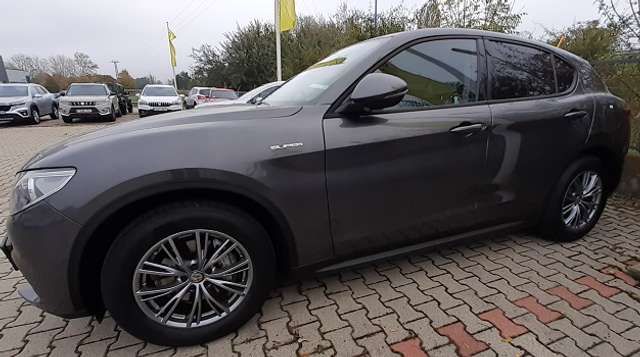 Alfa Romeo Stelvio 2.2 t Super Q4 190cv auto PARI AL NUOVO