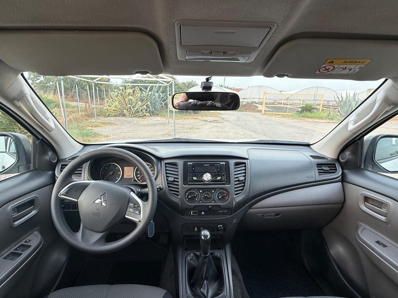 Mitsubishi L200 2.4 DI-D/154CV Club Cab Invite