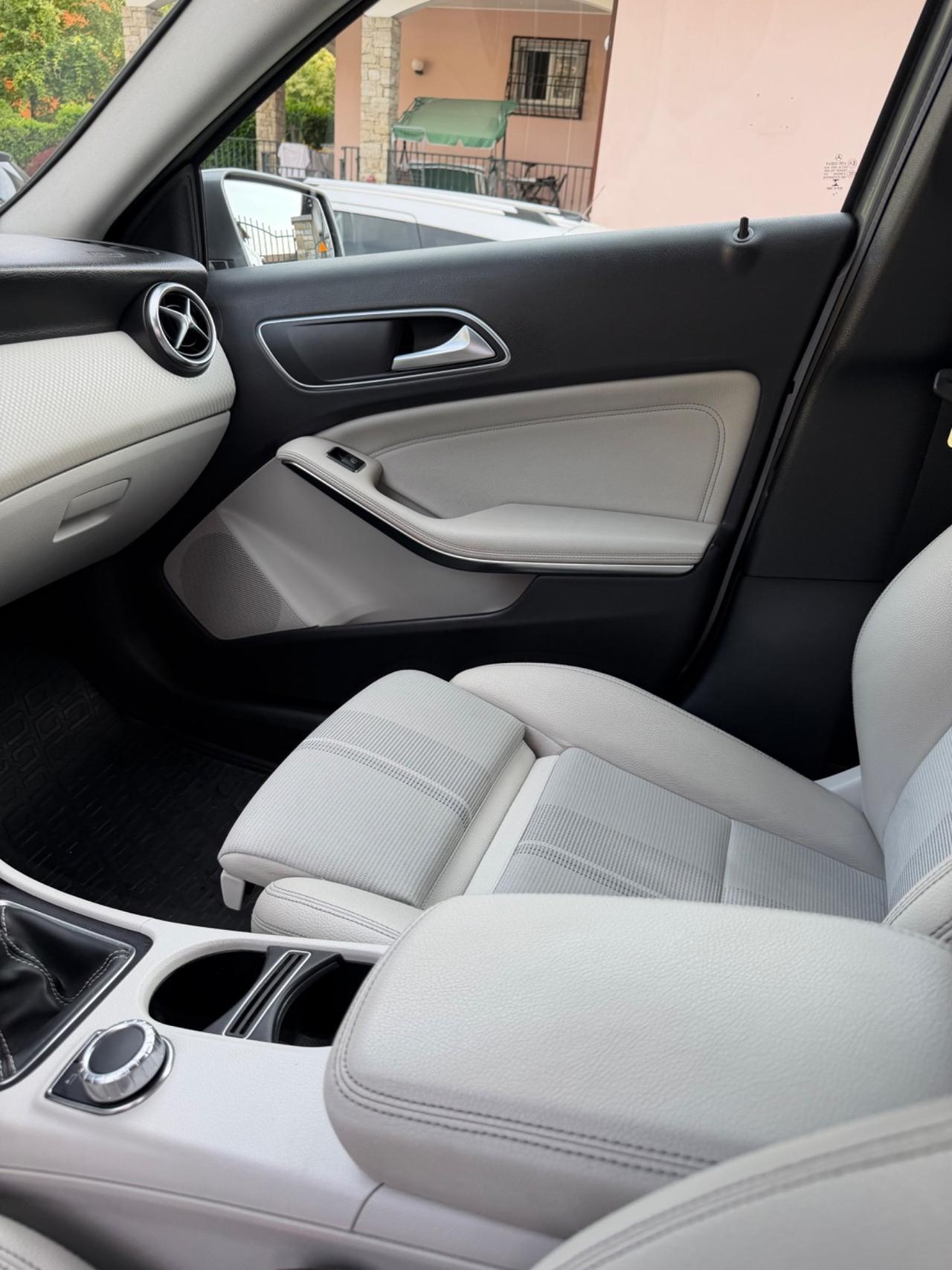 Mercedes-benz A 160 CDI BLUEEFFICIENCY SPORT KMCERT UNICOPR