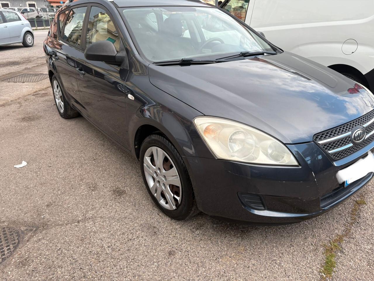 KIA Ceed cee'd GPL