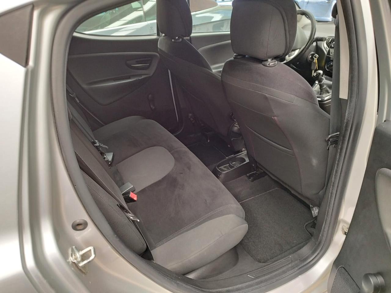 Lancia Ypsilon 1.2 69 CV 5 porte Elle