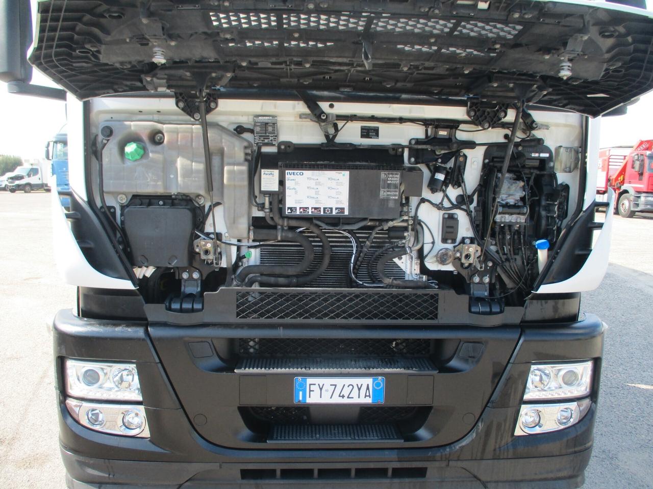 Iveco STRALIS 360 E6 CELLA FRIGO 9.60M+PEDANA FRC 03/26