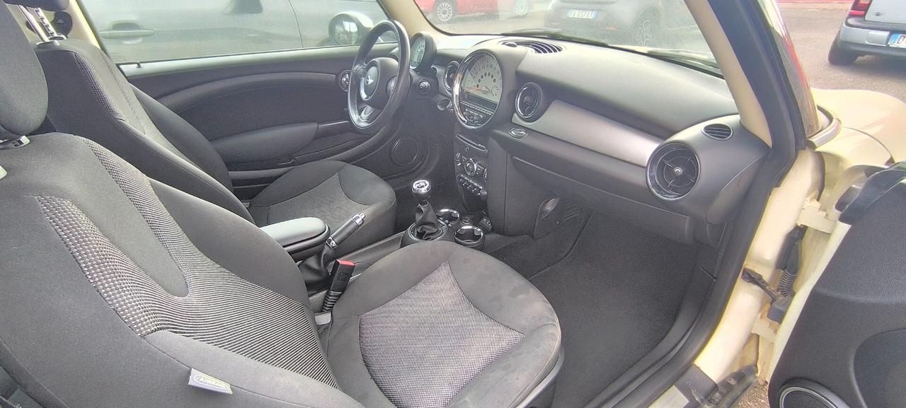 MINI ONE 1.6D