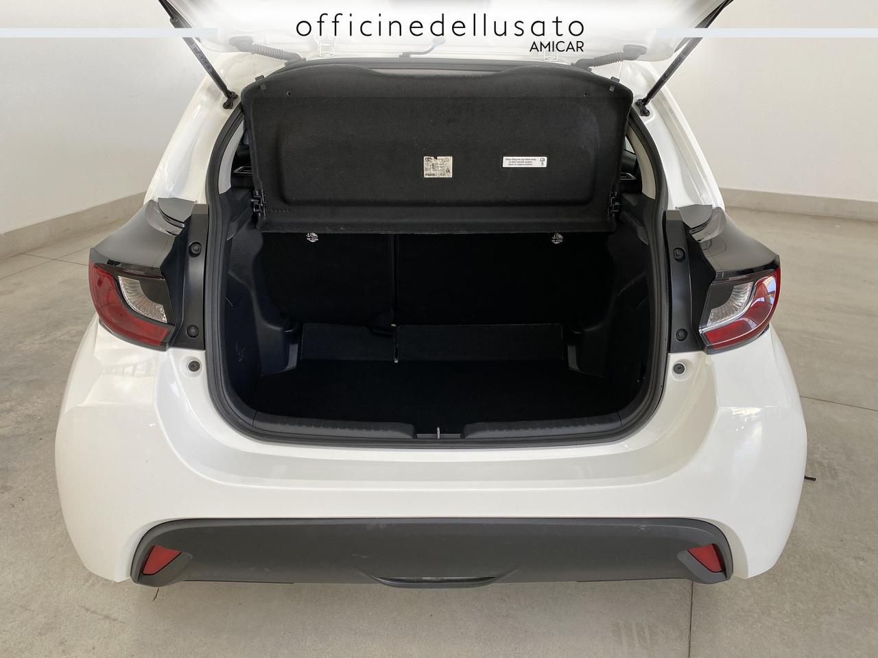 Toyota Yaris 1.5 hybrid active e-cvt