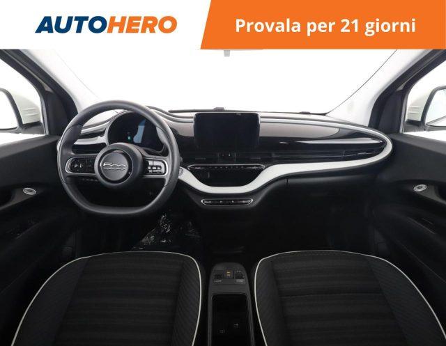 FIAT 500e Berlina 42 kWh Passion