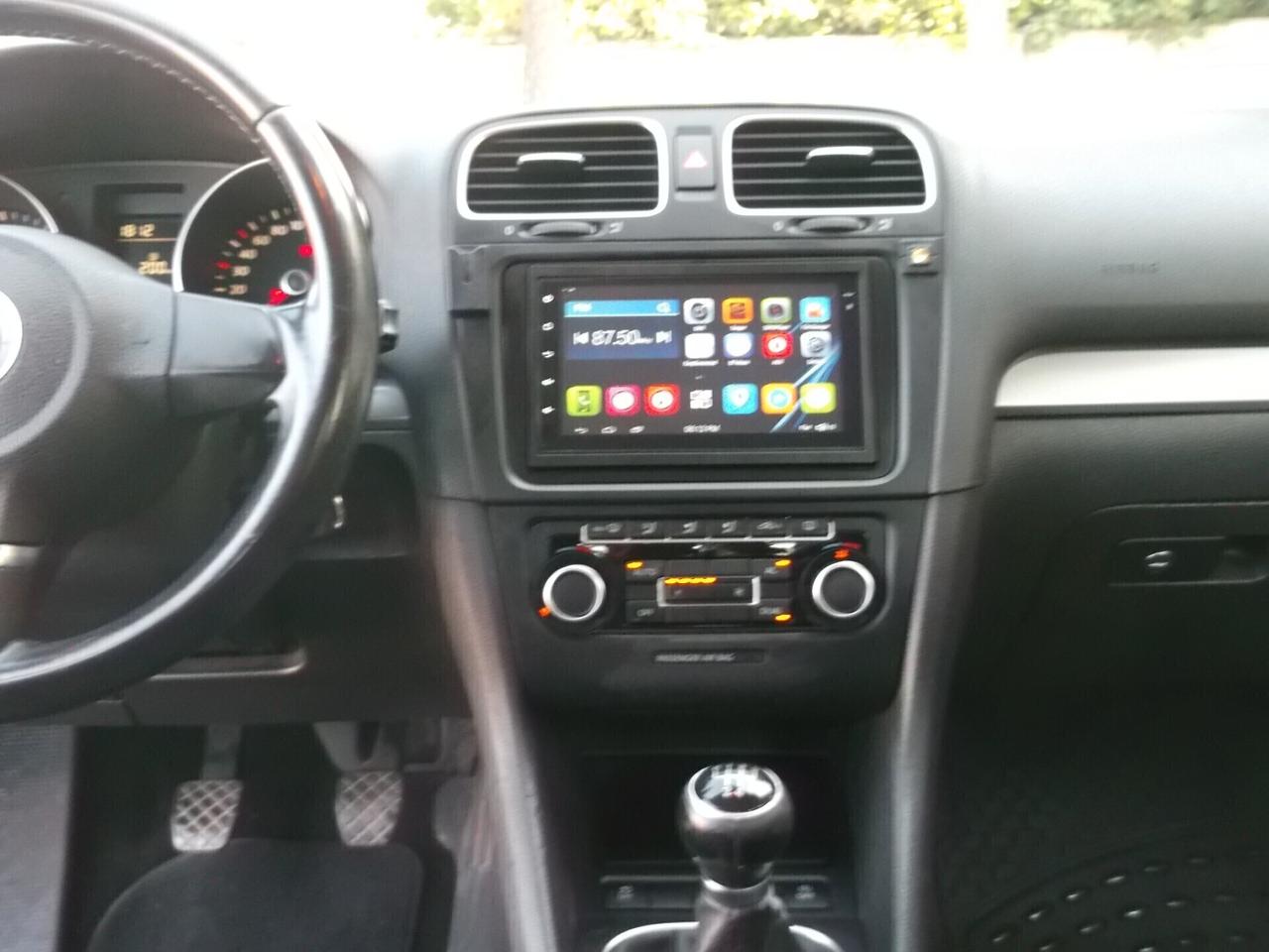 Volkswagen Golf 1.6 TDI Comfortline 2011