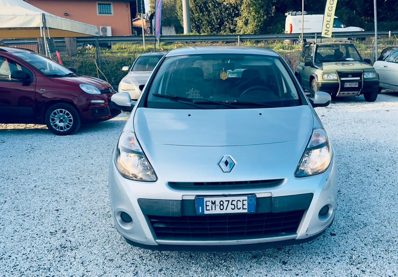 Renault Clio 1.2 16V 5 porte Live!