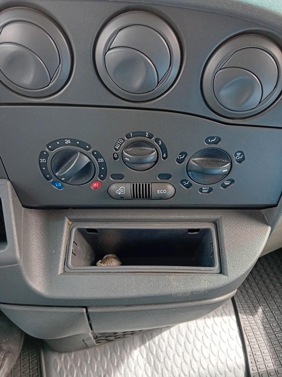 IVECO TURBO DAILY 35C13 CON CASSONE ISOTERMICO