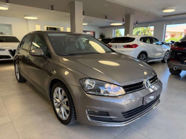Volkswagen Golf 5p 1.6 tdi Highline 4motion 110cv