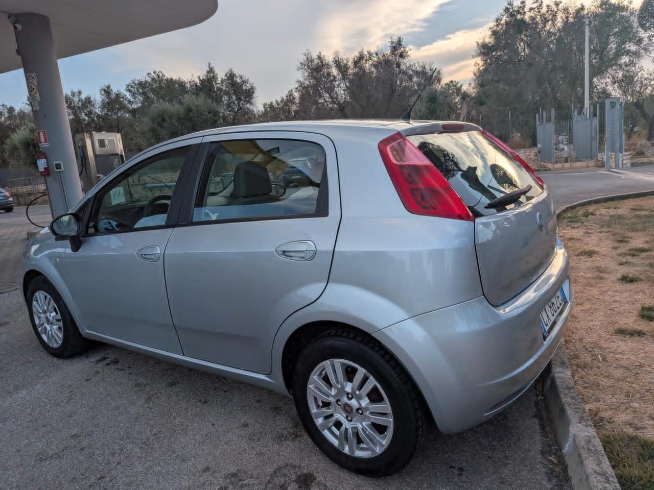 Fiat Grande Punto 1.3 MJT 75 CV 5 porte Active