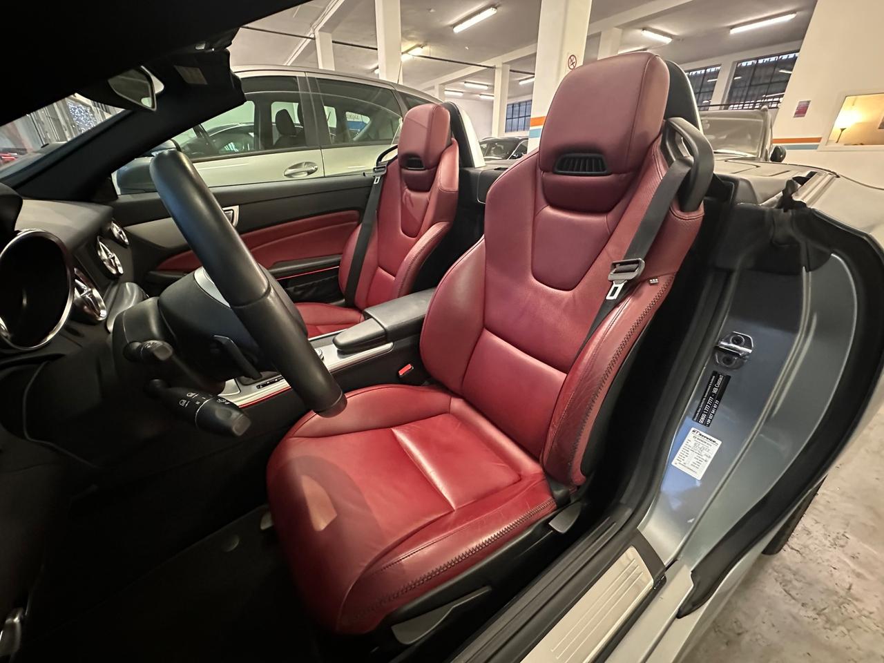 Mercedes-benz SLK 200 Premium - AMG Pack