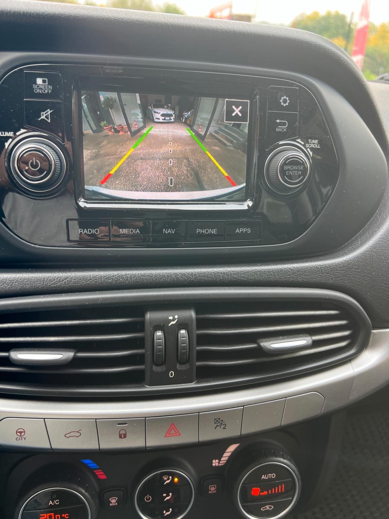 Fiat Tipo 1.6 Mjt S&S SW Lounge