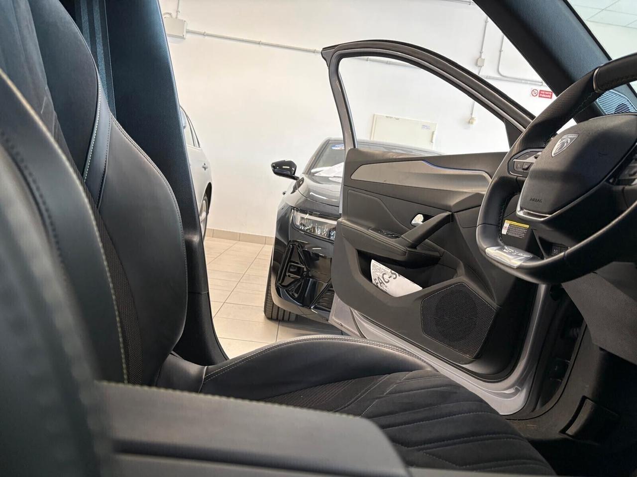 Peugeot 308 GT Plug-in Hybrid 180 e-EAT8 SPOTICAR