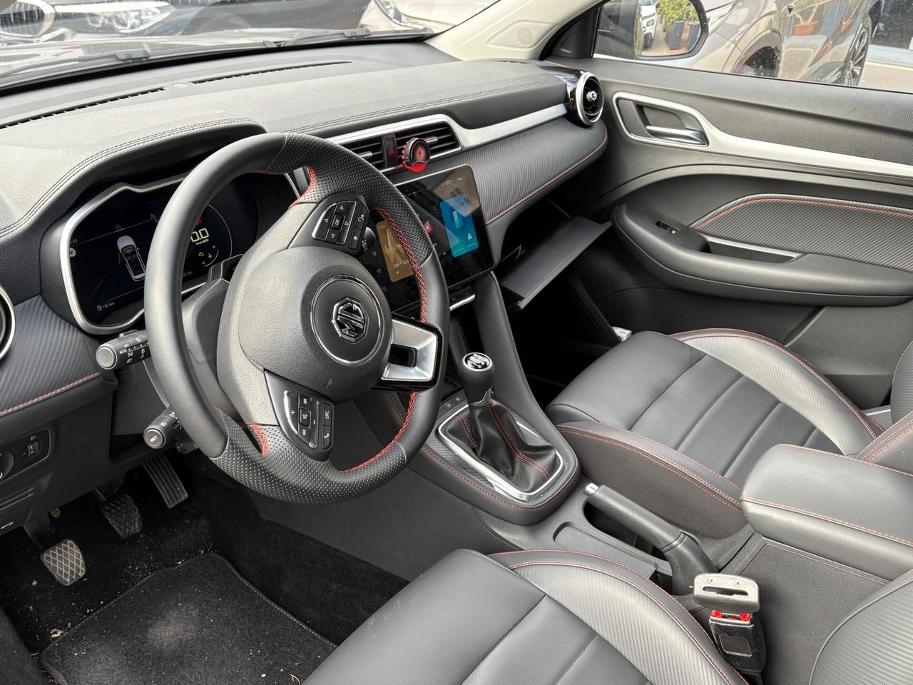 Mg ZS 1.5 Classic Luxury