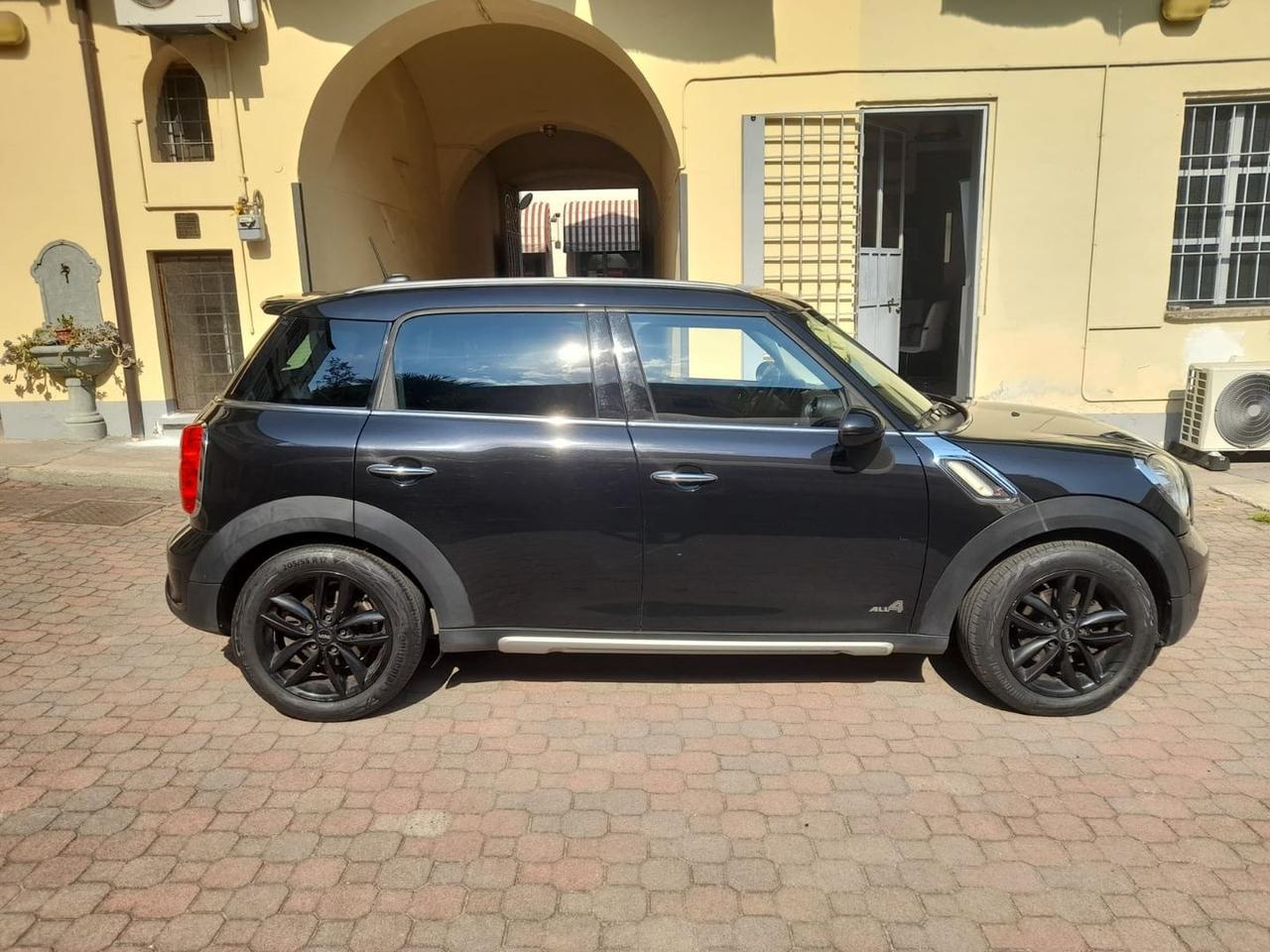 Mini Cooper Countryman 2.0 SD Business #11938