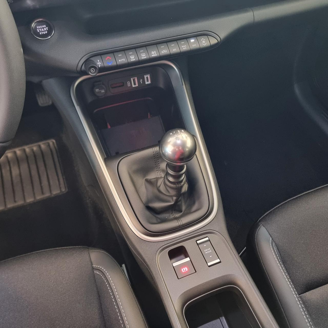 Jeep Avenger 1.2 Turbo 100 CV Summit