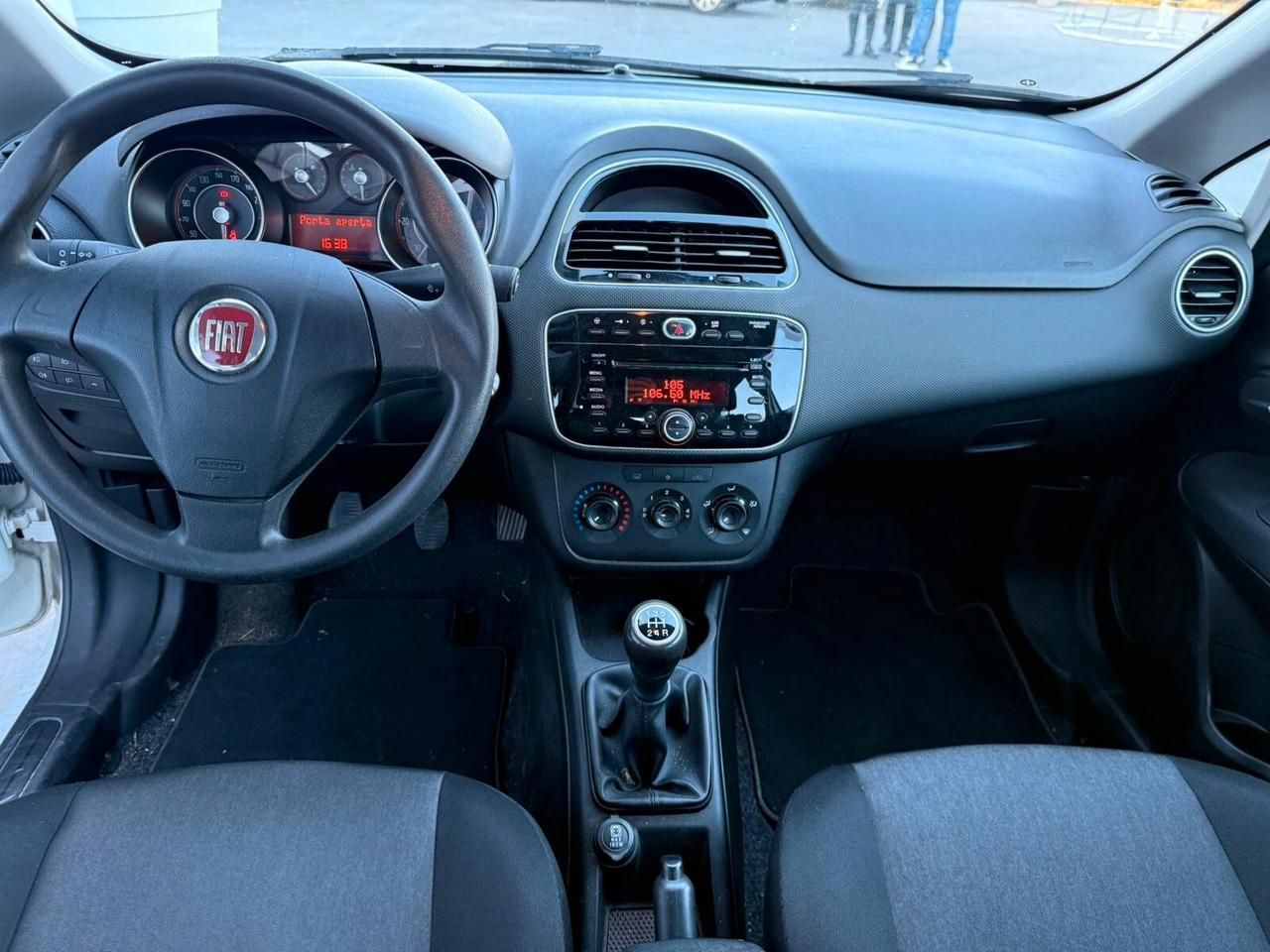 Fiat Punto 1.3 MJT II S&S 95 CV 5 porte Street