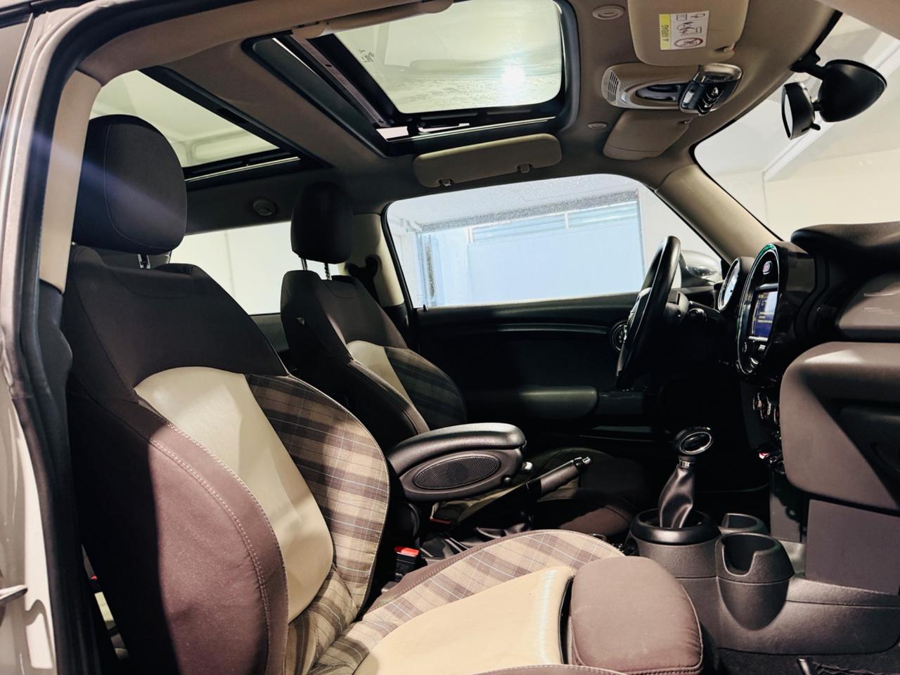 Mini Cooper D Automatica*NEOPATENTATI*TETTO*PELLE*