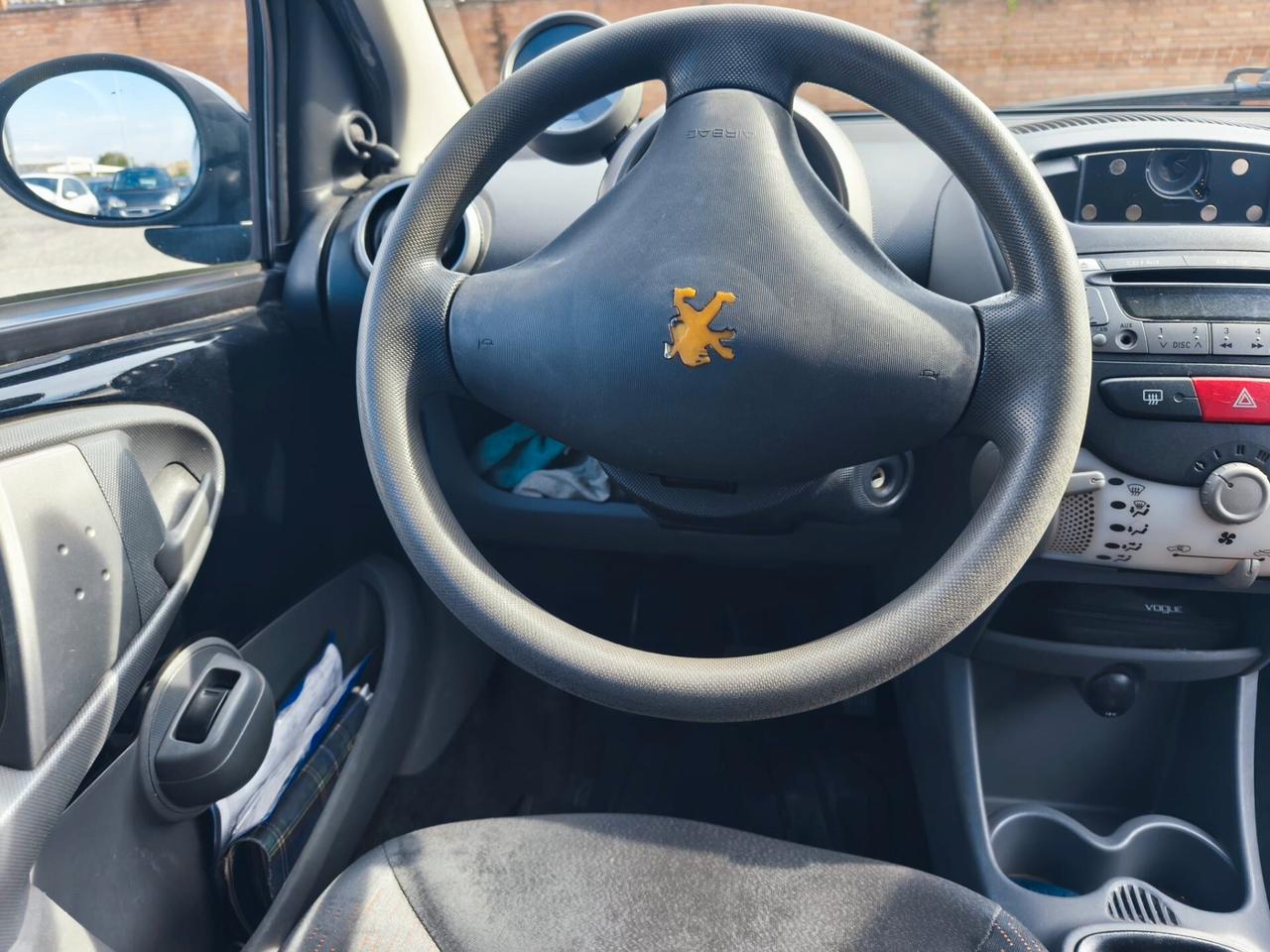 Peugeot 107 1.0 68CV 5p. Sweet Years
