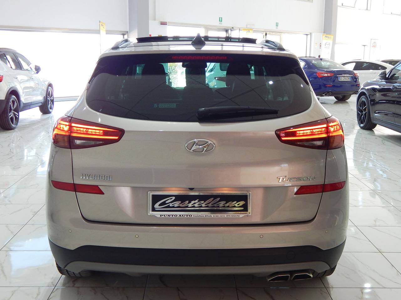 Hyundai TUCSON 1.6 CRDI Exellence 136cv dct TETTO-NAVI-PARK-XENON