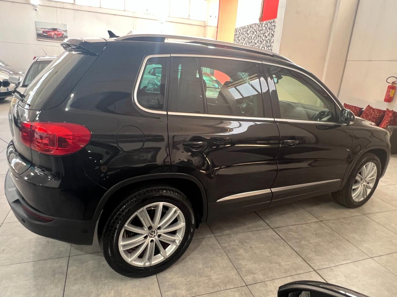 Volkswagen Tiguan 2.0 110 CV - Sport & Style - 2012