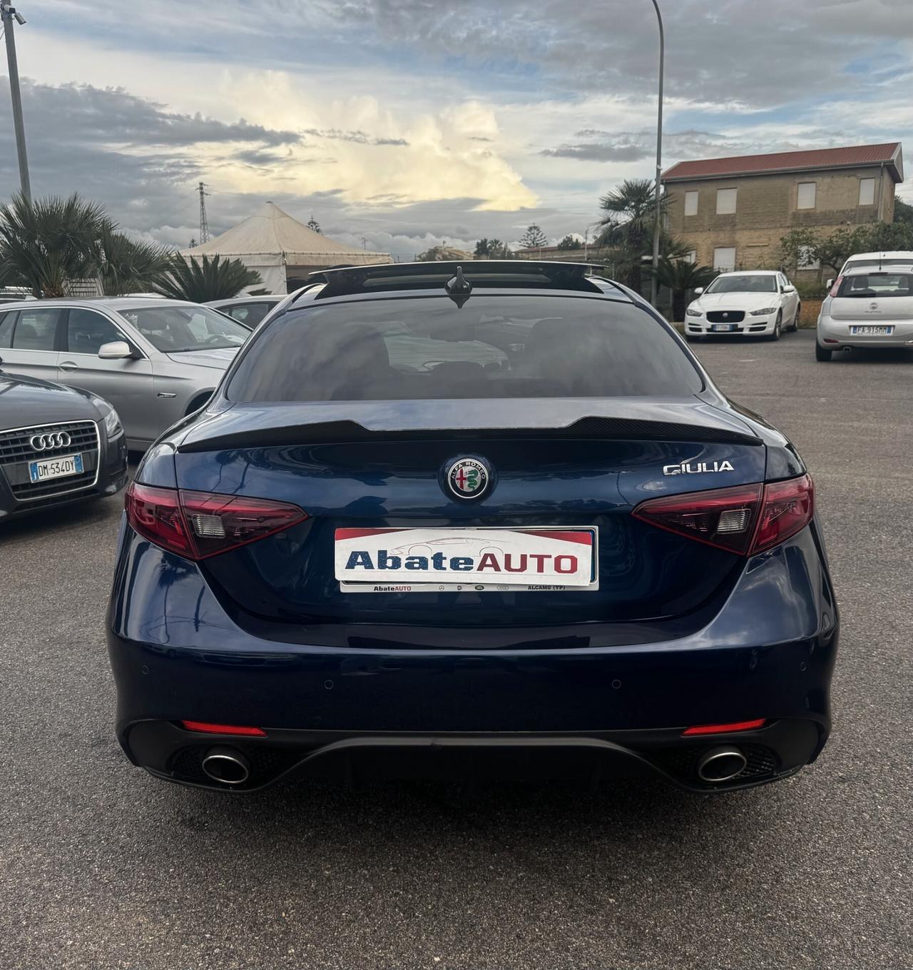 Alfa Romeo Giulia 2.2 Turbodiesel 210 CV AT8 AWD Q4 Veloce