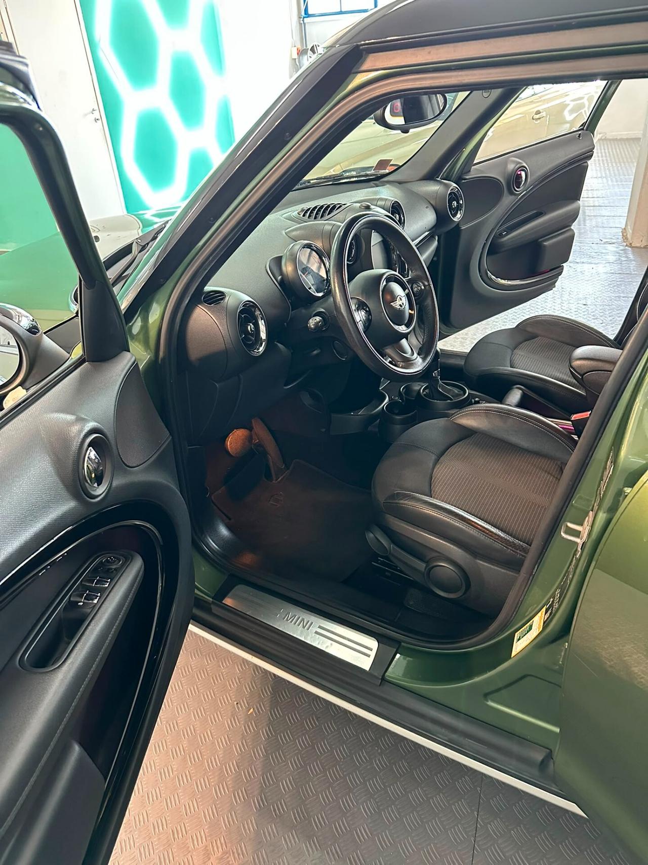 Mini Cooper D Countryman 2.0 ALL4 Automatica