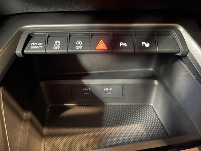 AUDI A3 SPB 40 TFSI quattro S tronic Business Advanced