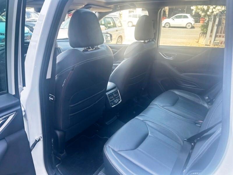Subaru Forester 2.0 e-Boxer MHEV CVT Lineartronic Premium - Unico propietario -