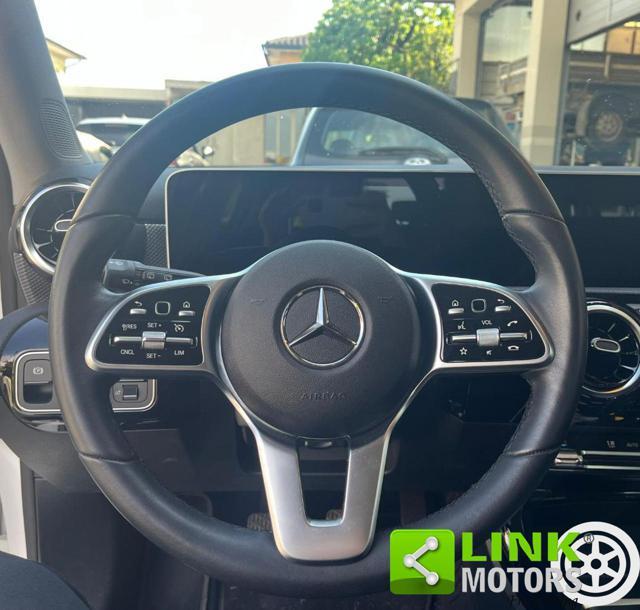 MERCEDES-BENZ A 200 Sport