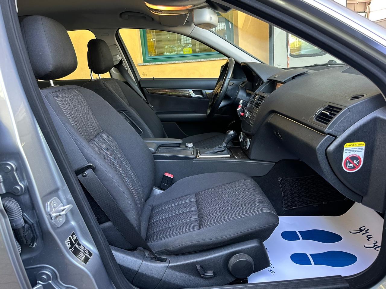 Mercedes-benz C 220 CDI BlueEFFICIENCY Elegance