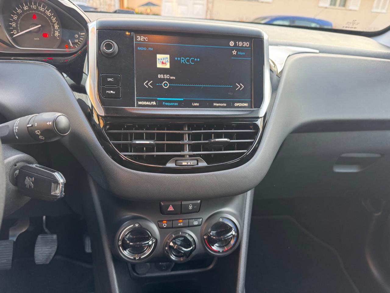 Peugeot 208 1.2 BENZINA 82CV Allure 2018