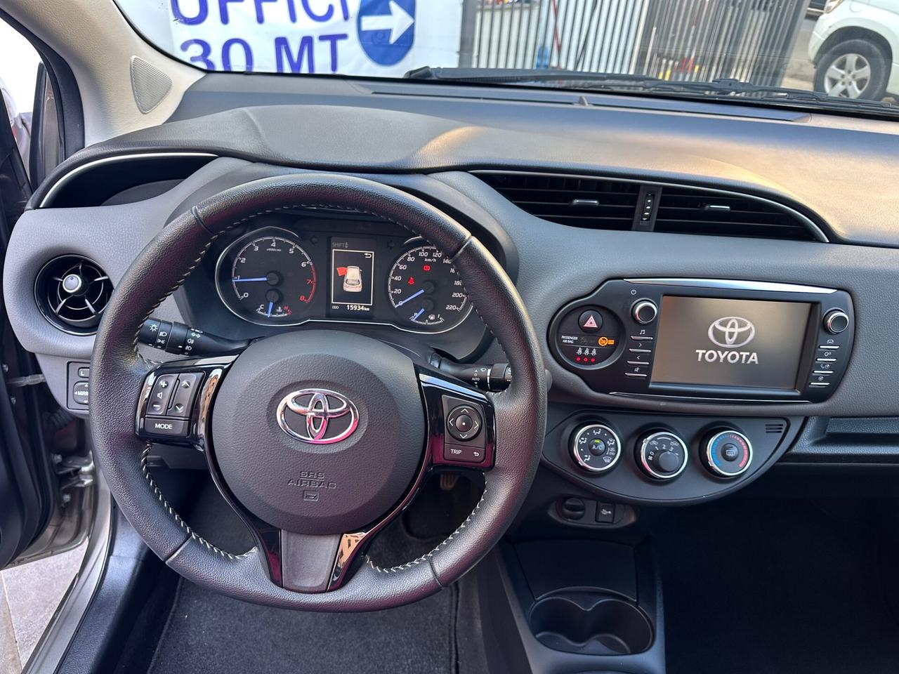 Toyota Yaris 1.5 5 porte Active