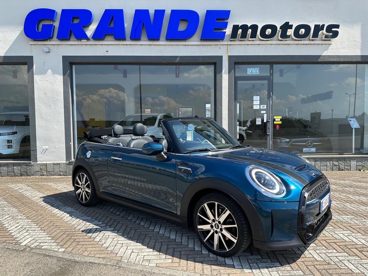 Mini Cabrio F57 2.0 Sidewalk auto Edizione Limitata *NO VINCOLI*