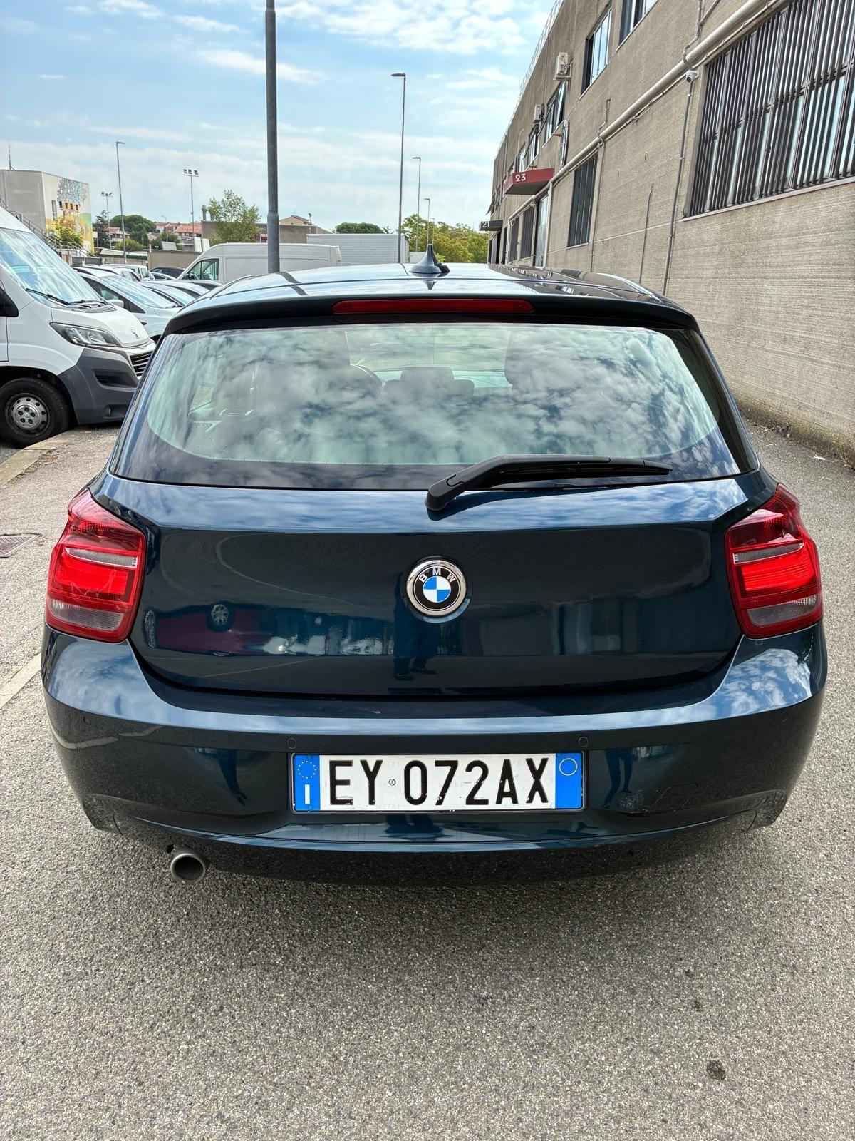 Bmw 116 116d 5p. Sport