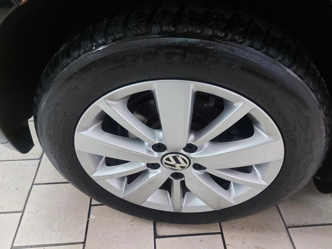 Volkswagen Golf 1.6 TDI Unico prop 2011