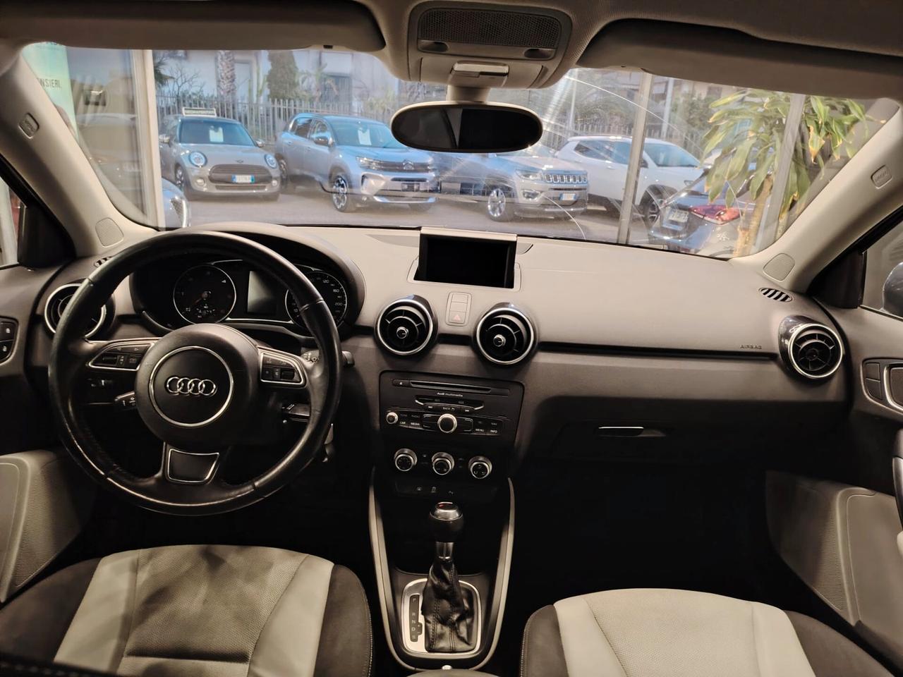 Audi A1 SPB 1.6 TDI S tronic Attraction