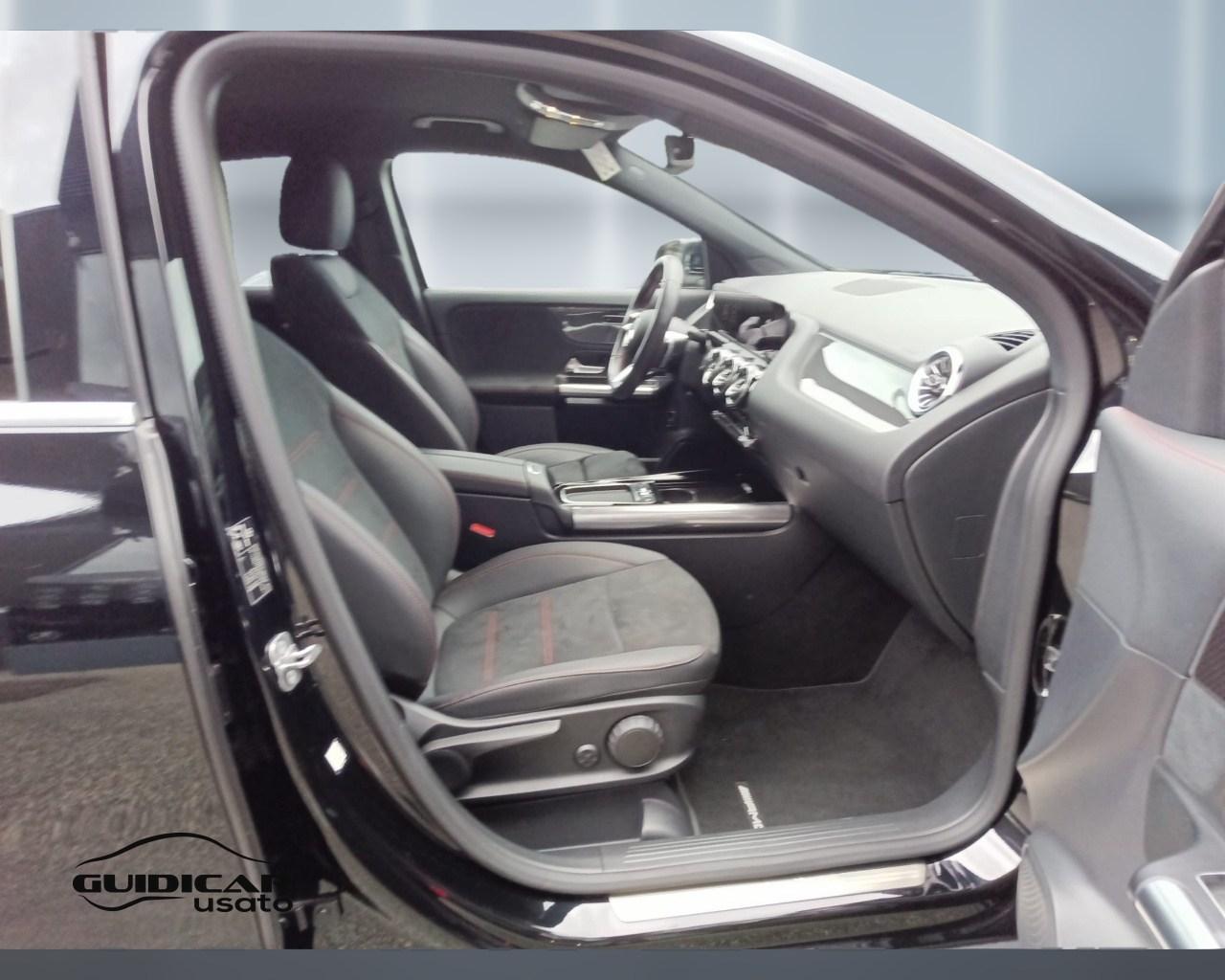 Mercedes-Benz GLA-H247 2023 - GLA 180 d AMG Line Advanced Plus auto