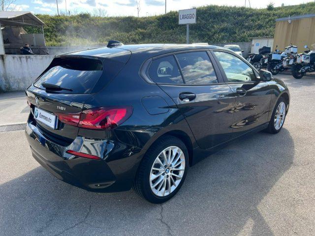 BMW 116 i 5p. Business Advantage