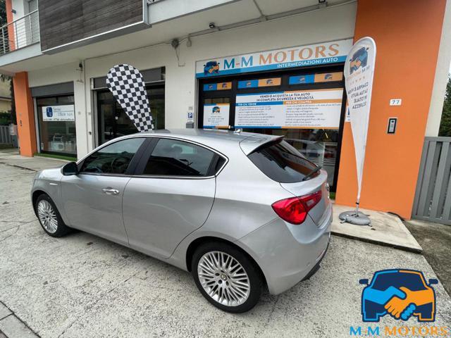 ALFA ROMEO Giulietta 2.0 JTDm-2 170 CV automatica