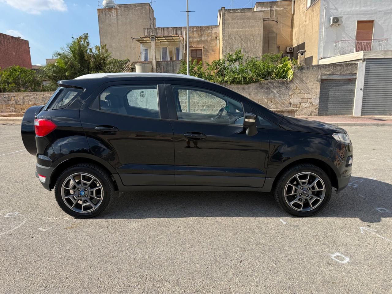 Ford EcoSport 1.5 TDCi 90 CV titanium