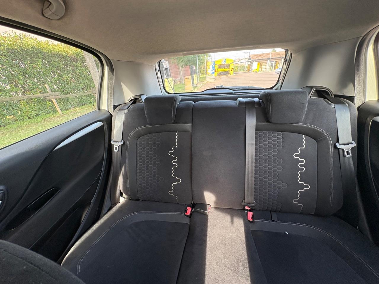 Fiat Punto 1.4 8V 5 porte Natural Power Lounge