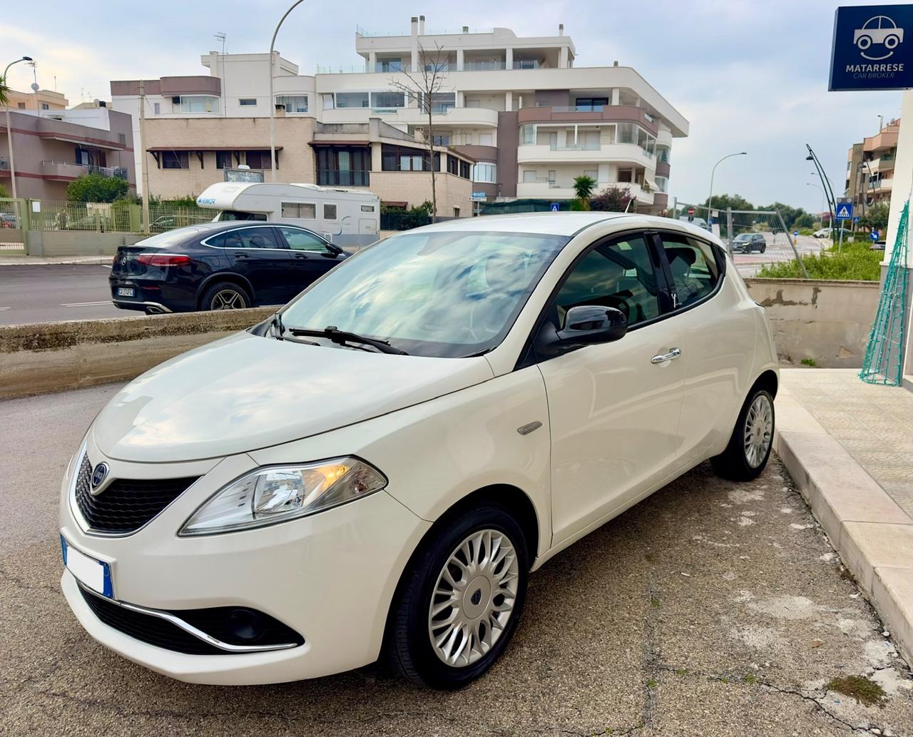 Lancia Ypsilon 1.3 MJT 16V 95 CV 5 porte S&S Gold