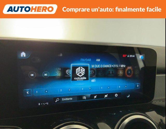 MERCEDES-BENZ GLB 180 d Automatic Sport