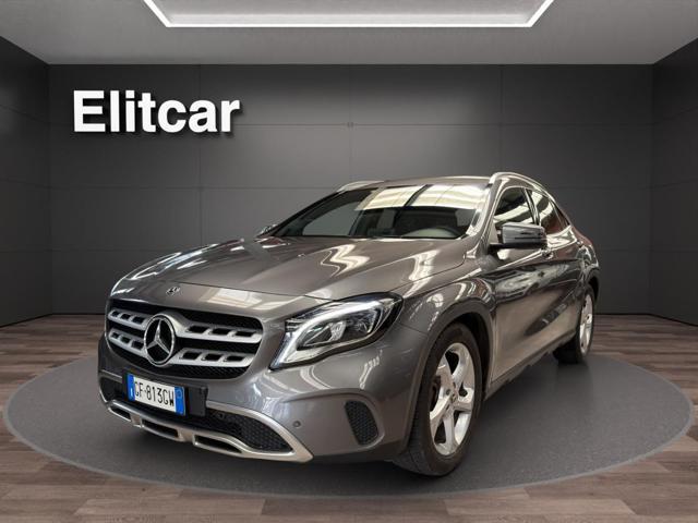 MERCEDES-BENZ GLA 180 Sport