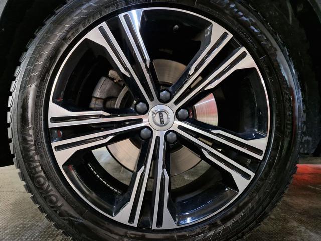 VOLVO XC40 T4 GERATRONIC INSCRIPTION CV.190 KM. 47.000