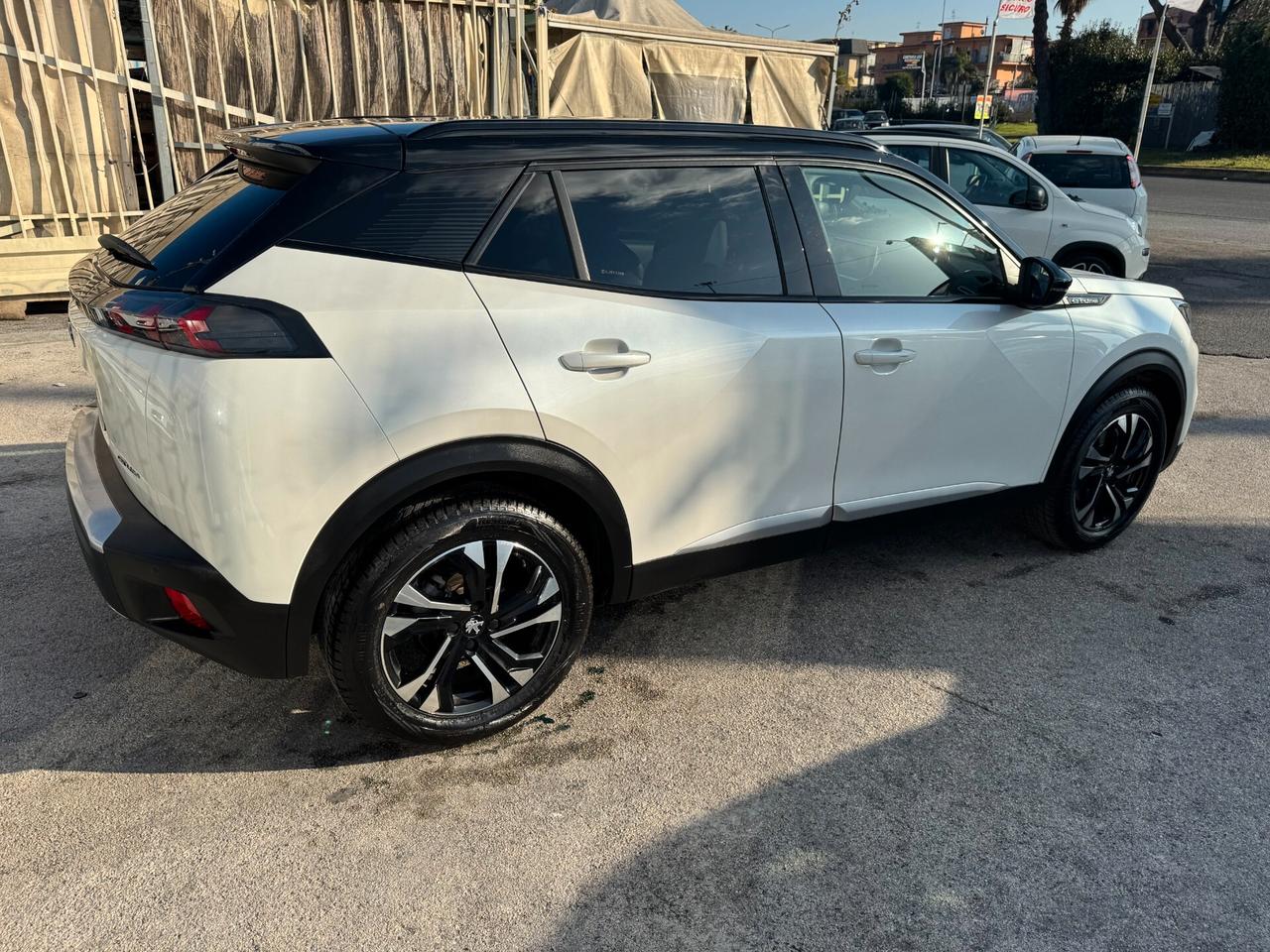 99000km Peugeot 2008 BlueHDi 130 EAT8 GT Line 2020