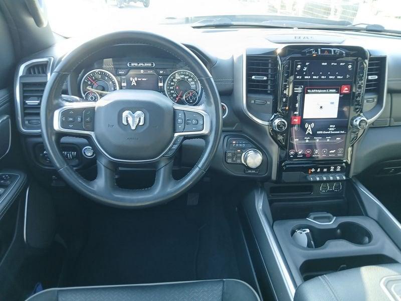 Dodge RAM 1500 5.7 GPL V8 Laramie Night N1