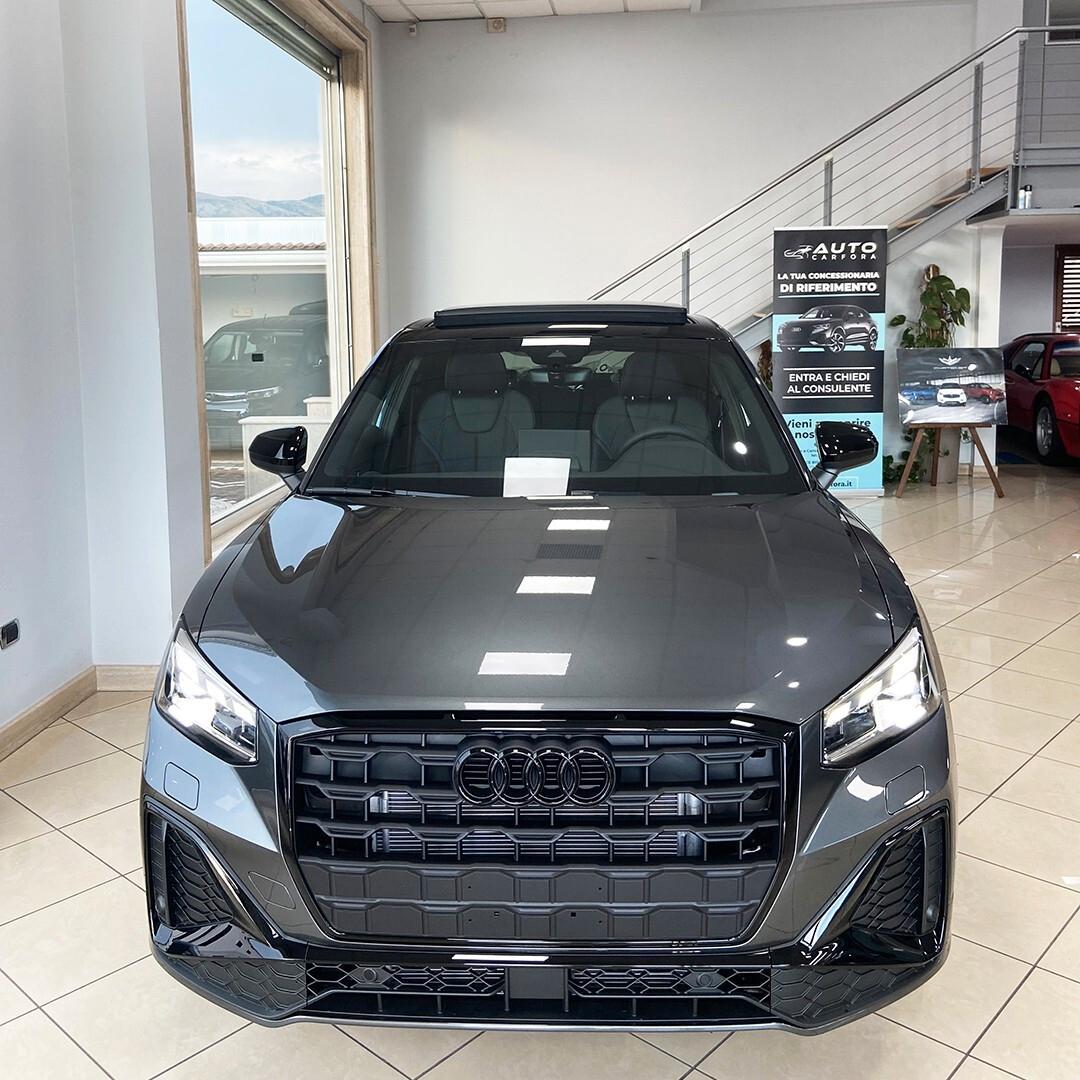 Audi Q2 35 TDI S tronic Identity Black tetto apribile