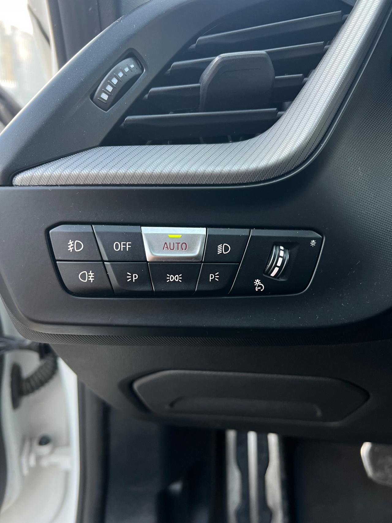 Bmw 116 116d 5p. Msport